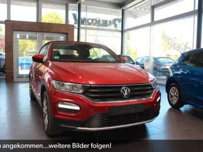 Second-hand VW T-Roc Cabriolet Style 110 CP (80 kW) 2021 Roșu Cabrio