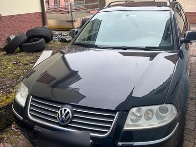 Gebraucht VW Passat Highline 163 PS (119 kW) 2004 Schwarz Kombi