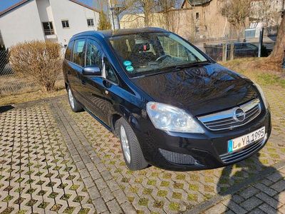 Usata Opel Zafira Family 140 CV (102 kW) 2009 Nero Monovolume