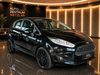 Gebraucht Ford Fiesta Titanium 101 PS (74 kW) 2013 Schwarz Kleinwagen