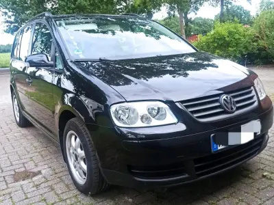 Gebraucht VW Touran 105 PS (77 kW) 2005 Schwarz Van / Kleinbus