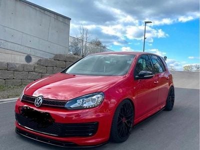 Rot Gebraucht 2012 VW Golf VII GTI Kleinwagen | 11.500 €