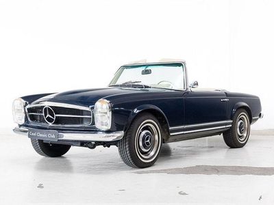 Second-hand Mercedes 250 150 CP (110 kW) 1967 Albastru