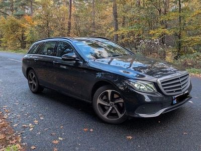 Gebraucht Mercedes E220 194 PS (142 kW) 2018 Schwarz Kombi