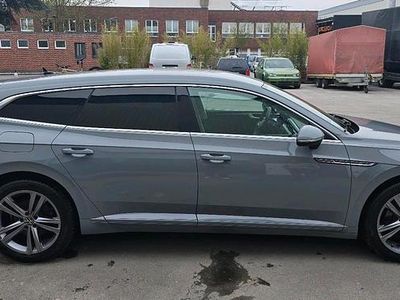 Usata VW Arteon 150 CV (110 kW) 2022 Grigio Station wagon