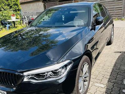 Schwarz Gebraucht 2017 BMW 520 Sport Line Limousine | 22.999 € (Etwas zu teuer)