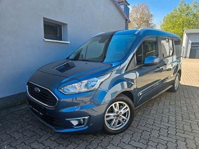 Gebraucht Ford Tourneo Titanium 120 PS (88 kW) 2018 Blau Van / Kleinbus