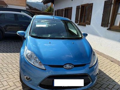 Gebraucht Ford Fiesta Trend 82 PS (60 kW) 2009 Blau Kleinwagen