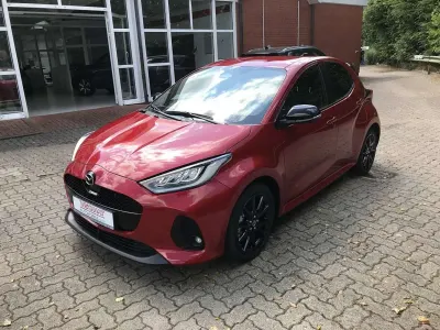 Neu Mazda 2 Homura-Line 116 PS (85 kW) 2026 Formal red Kleinwagen