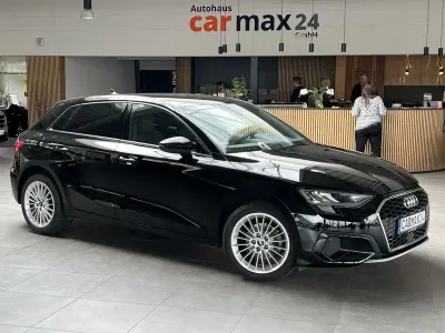 Używany Audi A3 Advanced 110 KM (80 kW) 2023 Czarny Sedan/Limuzyna