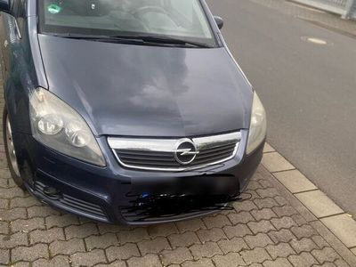 gebraucht Opel Zafira b 2,2