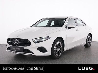Second-hand Mercedes A200 Progressive 163 CP (119 kW) 2024 Alb Berlinǎ