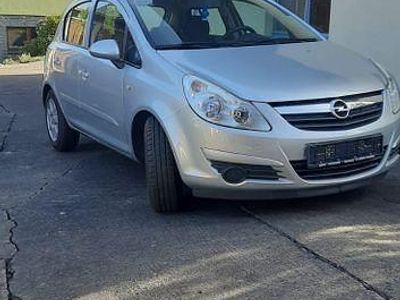 Usado Opel Corsa Innovation 80 HP (58 kW) 2008 Prateado Citadino