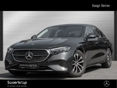Gebraucht Mercedes 220 Avantgarde 197 PS (144 kW) 2025 Grau graphitgrau (metallic) Limousine