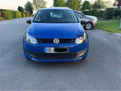 Gebraucht VW Polo 65 PS (47 kW) 2009 Blau Kleinwagen