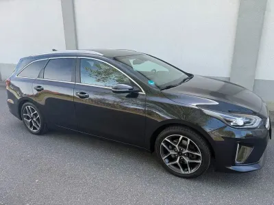 Gebraucht Kia Ceed Sportswagon GT-Line 136 PS (100 kW) 2019 Schwarz Kombi