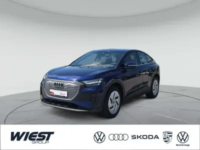 Gebraucht Audi Q4 e-tron 125 kW (170 PS) 2023 Navarrablau metallic SUV