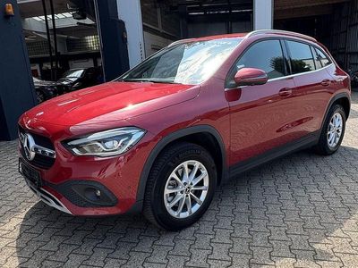 Mercedes GLA200