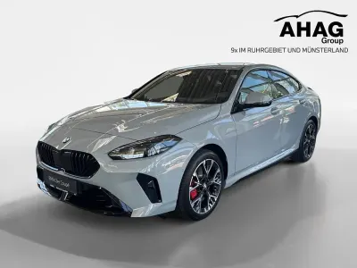 Neu BMW 220 Performance 156 PS (114 kW) 2026 Andere Coupé