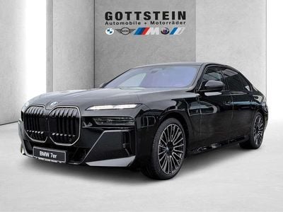 Neu BMW 740 M Sport 286 PS (210 kW) 2025 Black sapphire Limousine