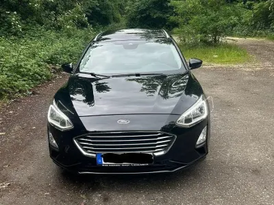 Gebraucht Ford Focus Titanium 150 PS (110 kW) 2018 Schwarz Kombi