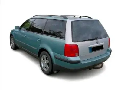 Gebraucht VW Passat Comfortline 102 PS (75 kW) 2000 Blau Kombi