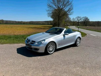 Usata Mercedes SLK200 163 CV (119 kW) 2004 Argento Cabrio