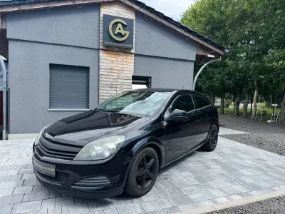 Gebraucht Opel Astra GTC Selection 90 PS (66 kW) 2009 Schwarz