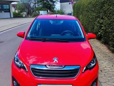 Second-hand Peugeot 108 Active 72 CP (52 kW) 2021 Roșu Hatchback