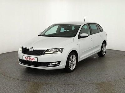 Weiß Gebraucht 2019 Skoda Rapid Clever Kombi | 14.990 € (Fairer Preis)