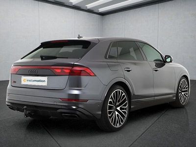 Usata Audi Q8 286 CV (210 kW) 2024 Grigio SUV