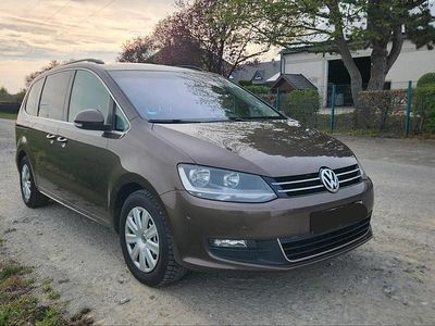 Second-hand VW Sharan 170 CP (125 kW) 2012 Maro Monovolum