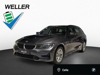 Gebraucht BMW 330e Advantage 184 PS (135 kW) 2021 Mineralgrau (grau) Kombi