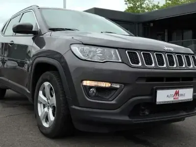 Gebraucht Jeep Compass Longitude 140 PS (102 kW) 2018 Grau SUV