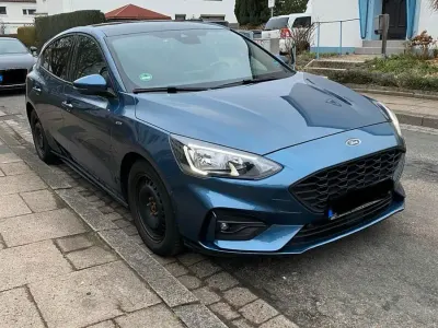 Usata Ford Focus ST-Line 150 CV (110 kW) 2019 Blu Berlina