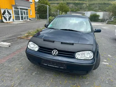 Brugt VW Golf III 100 HK (73 kW) 1998 Blå Sedan