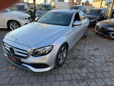 Gebraucht Mercedes E220 194 PS (142 kW) 2018 Silber Limousine