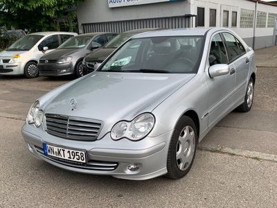 Silber Gebraucht 2005 Mercedes C180 Limousine | 3.900 € (Fairer Preis)