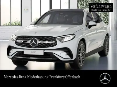 Gebraucht Mercedes GLC200 AMG 204 PS (150 kW) 2026 Manufaktur opalithweiß bright SUV
