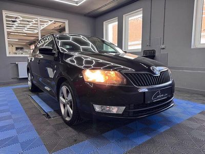 Gebraucht Skoda Rapid Elegance 105 PS (77 kW) 2013 Schwarz Kleinwagen