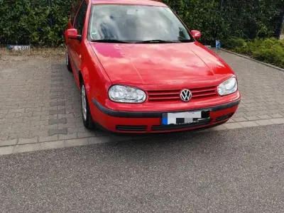Gebraucht VW Golf IV Edition 90 PS (66 kW) 2001 Orange Limousine