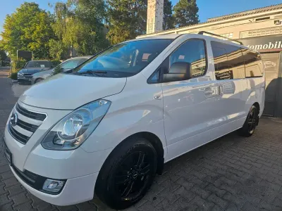 Gebraucht Hyundai H-1 170 PS (125 kW) 2017 Weiß Van / Kleinbus