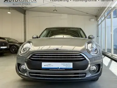 Begagnad Mini One Clubman Pepper 102 HK (75 kW) 2017 Grå Kombi