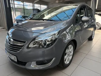 Używany Opel Meriva Innovation 120 KM (88 kW) 2015 Szary Minivan