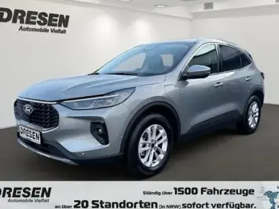 Gebraucht Ford Kuga Titanium 243 PS (178 kW) 2025 Solar silver SUV