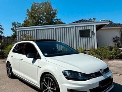 gebraucht VW Golf VII GTD Sport&Sound - Panorama/Acc