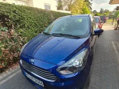 Używany Ford Ka 69 KM (50 kW) 2018 Niebieski Sedan/Limuzyna