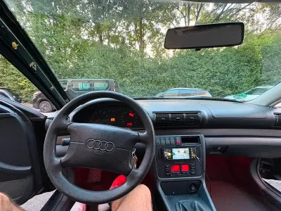 Gebraucht Audi A4 101 PS (74 kW) 1997 Schwarz Limousine