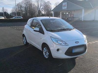 Gebraucht Ford Ka 69 PS (50 kW) 2015 Weiß Limousine