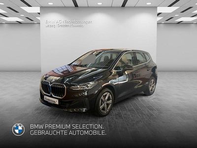 Gebraucht BMW 220 Active Tourer Sport Line 156 PS (114 kW) 2023 Schwarz Van / Kleinbus